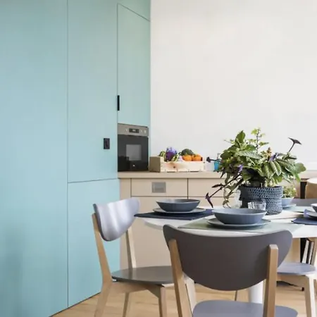 아파트 New Modern 1-bedroom *